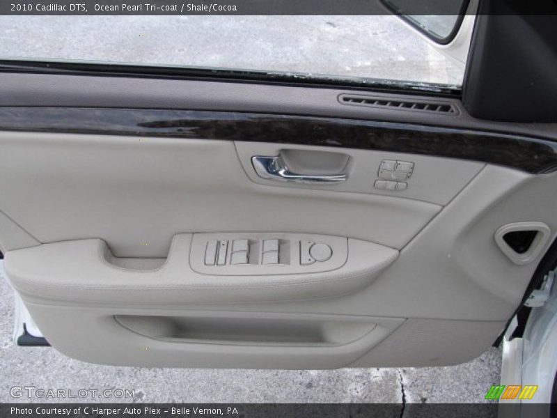 Ocean Pearl Tri-coat / Shale/Cocoa 2010 Cadillac DTS