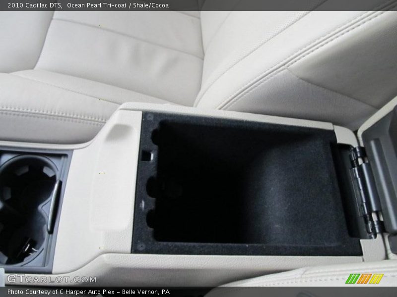 Ocean Pearl Tri-coat / Shale/Cocoa 2010 Cadillac DTS