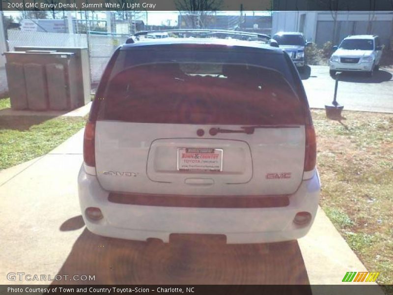 Summit White / Light Gray 2006 GMC Envoy Denali