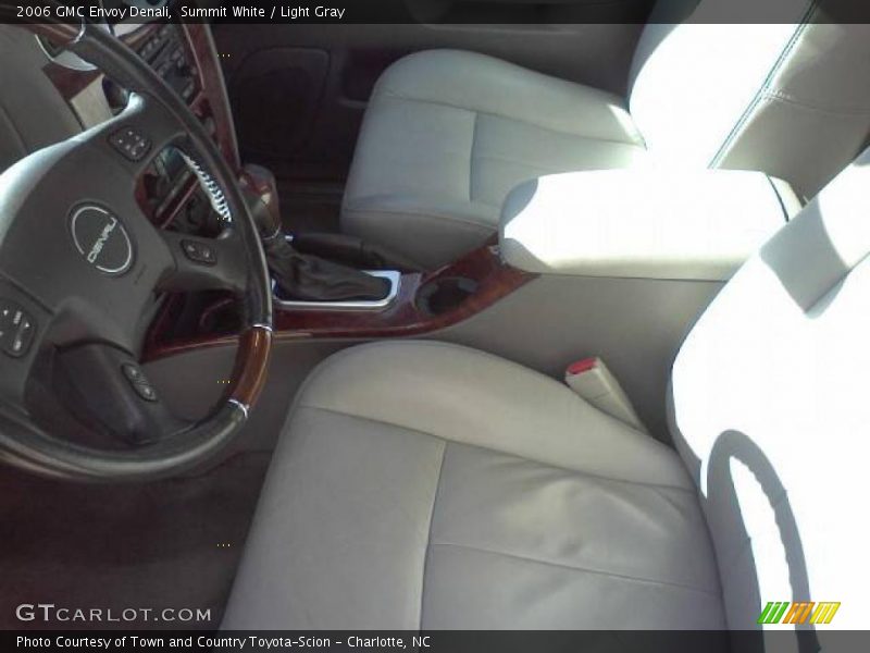 Summit White / Light Gray 2006 GMC Envoy Denali