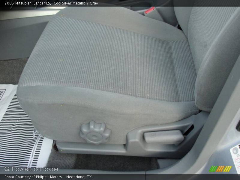 Cool Silver Metallic / Gray 2005 Mitsubishi Lancer ES