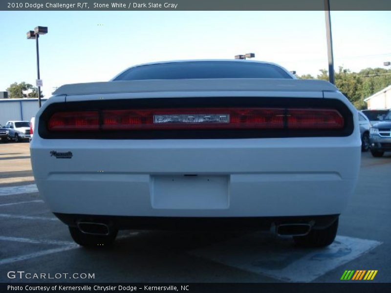 Stone White / Dark Slate Gray 2010 Dodge Challenger R/T