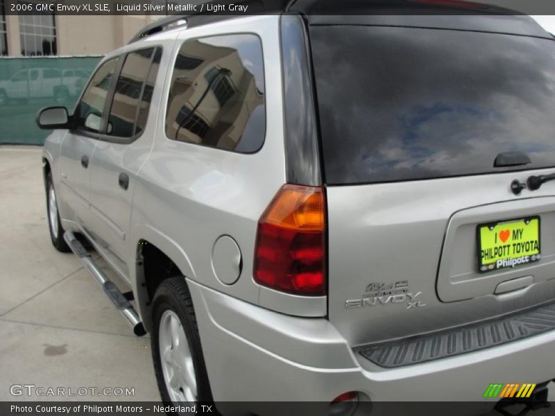 Liquid Silver Metallic / Light Gray 2006 GMC Envoy XL SLE
