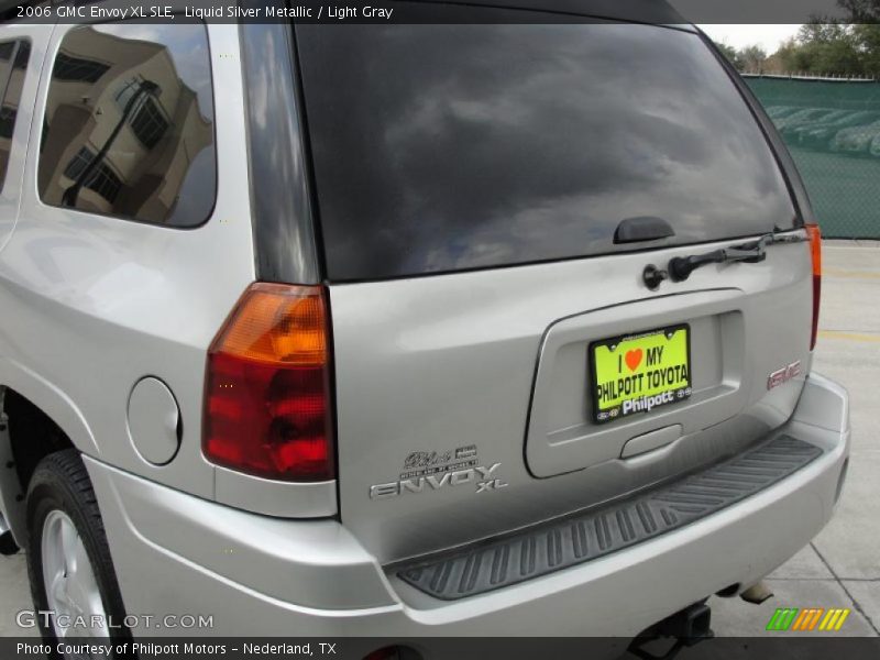 Liquid Silver Metallic / Light Gray 2006 GMC Envoy XL SLE
