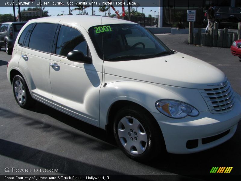 Cool Vanilla White / Pastel Pebble Beige 2007 Chrysler PT Cruiser Touring