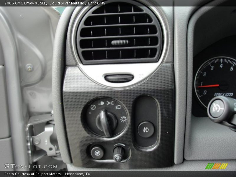 Controls of 2006 Envoy XL SLE
