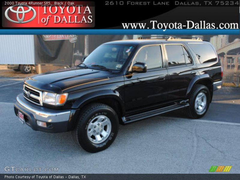 Black / Oak 2000 Toyota 4Runner SR5