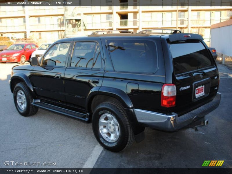 Black / Oak 2000 Toyota 4Runner SR5
