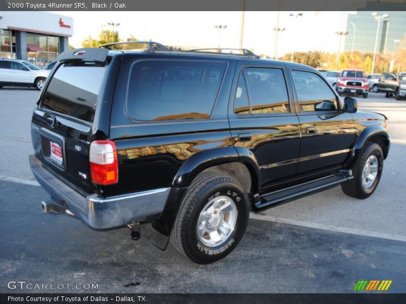 Black / Oak 2000 Toyota 4Runner SR5