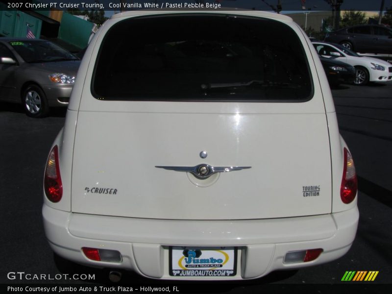 Cool Vanilla White / Pastel Pebble Beige 2007 Chrysler PT Cruiser Touring