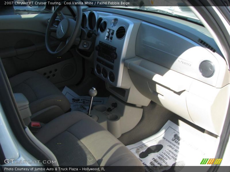 Cool Vanilla White / Pastel Pebble Beige 2007 Chrysler PT Cruiser Touring