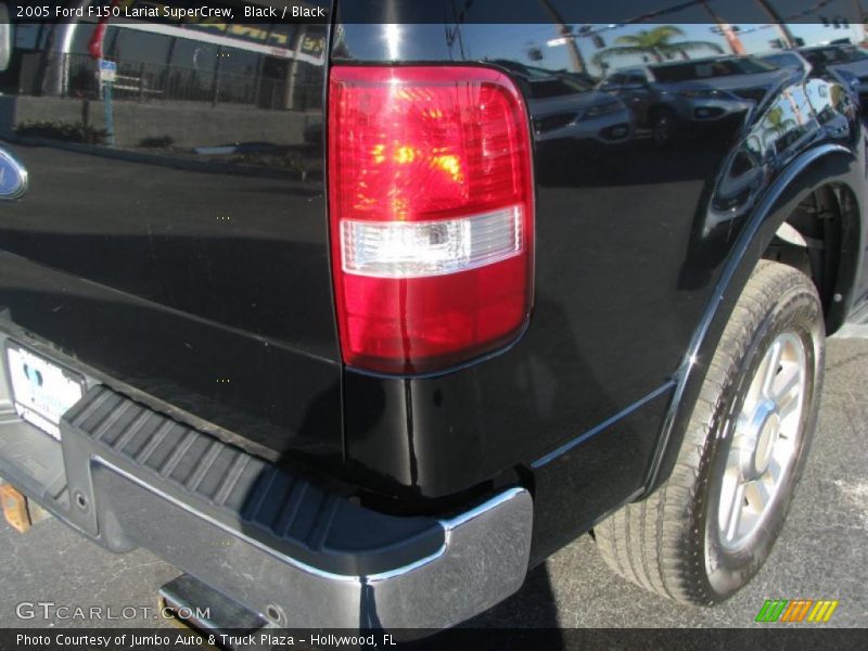 Black / Black 2005 Ford F150 Lariat SuperCrew