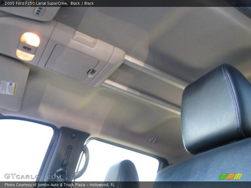 Black / Black 2005 Ford F150 Lariat SuperCrew
