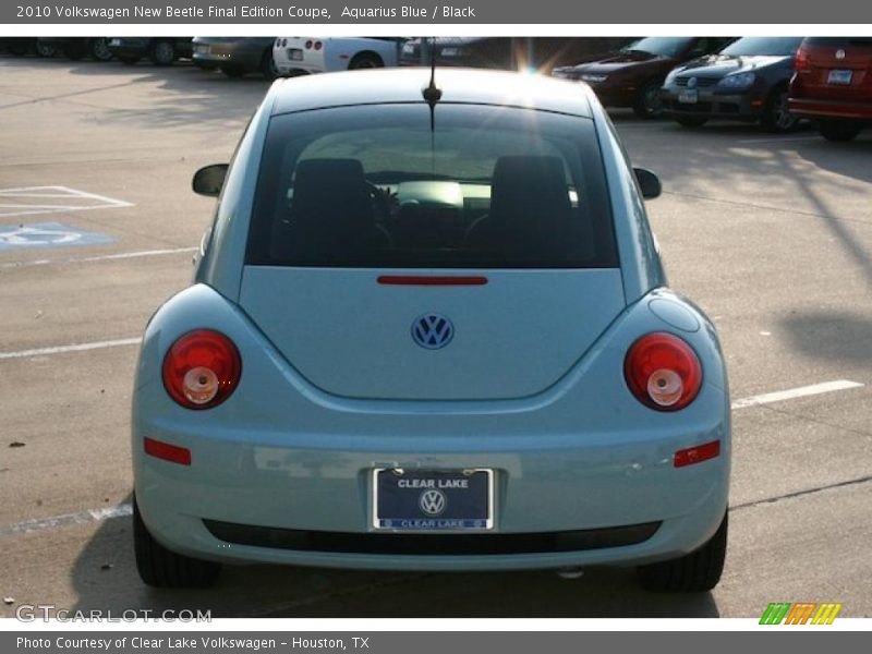 Aquarius Blue / Black 2010 Volkswagen New Beetle Final Edition Coupe