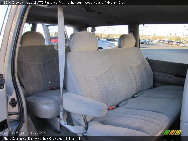  2000 Astro LS AWD Passenger Van Medium Gray Interior