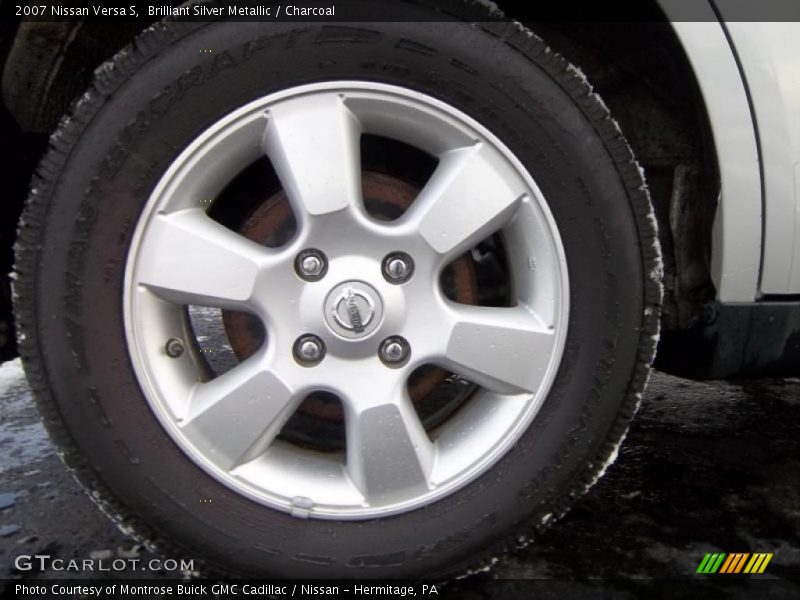 Brilliant Silver Metallic / Charcoal 2007 Nissan Versa S