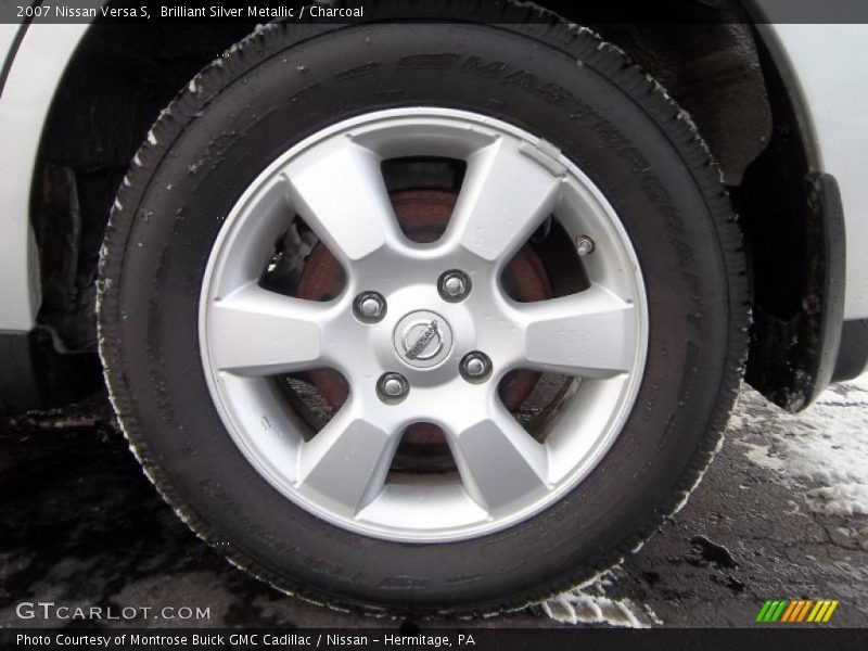 Brilliant Silver Metallic / Charcoal 2007 Nissan Versa S