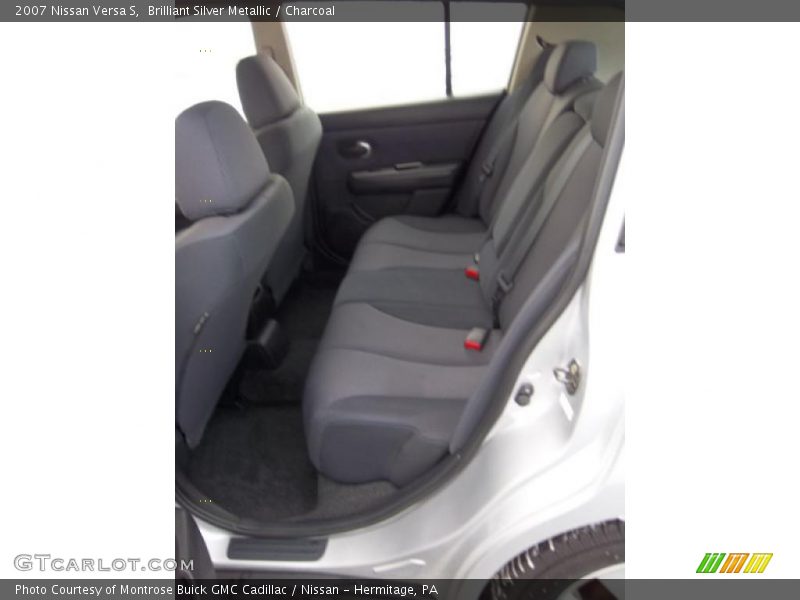 Brilliant Silver Metallic / Charcoal 2007 Nissan Versa S