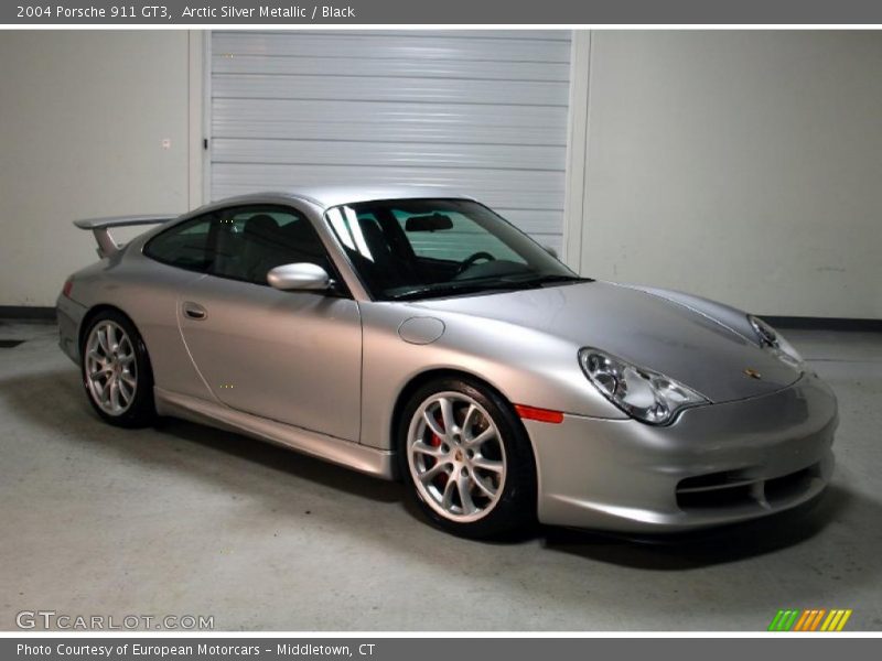 Front 3/4 View of 2004 911 GT3