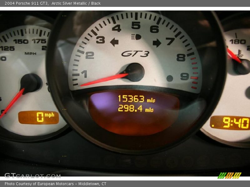Arctic Silver Metallic / Black 2004 Porsche 911 GT3