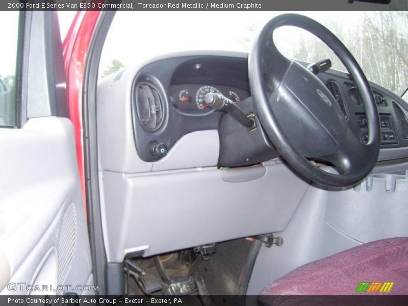 Toreador Red Metallic / Medium Graphite 2000 Ford E Series Van E350 Commercial