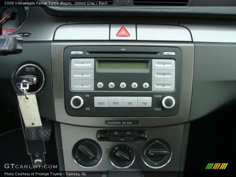 United Gray / Black 2008 Volkswagen Passat Turbo Wagon