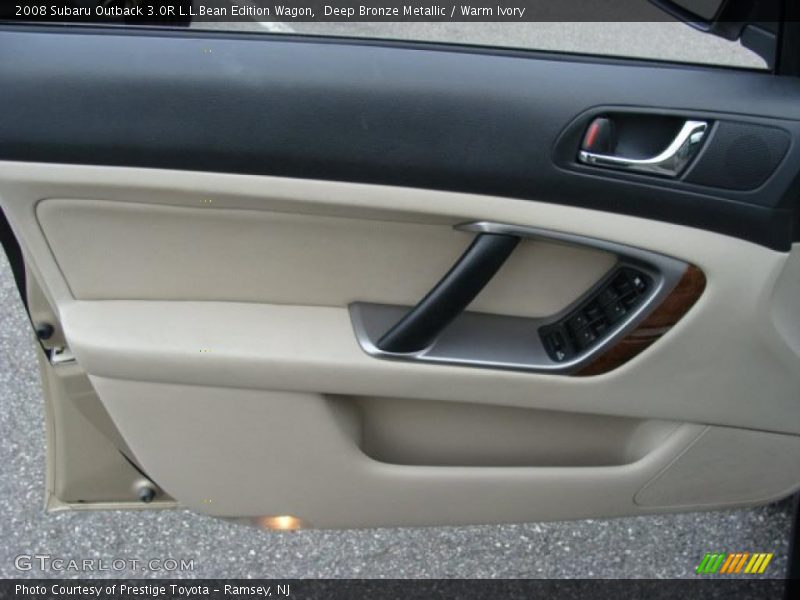 Door Panel of 2008 Outback 3.0R L.L.Bean Edition Wagon