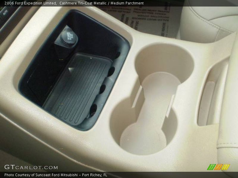 Cashmere Tri-Coat Metallic / Medium Parchment 2006 Ford Expedition Limited