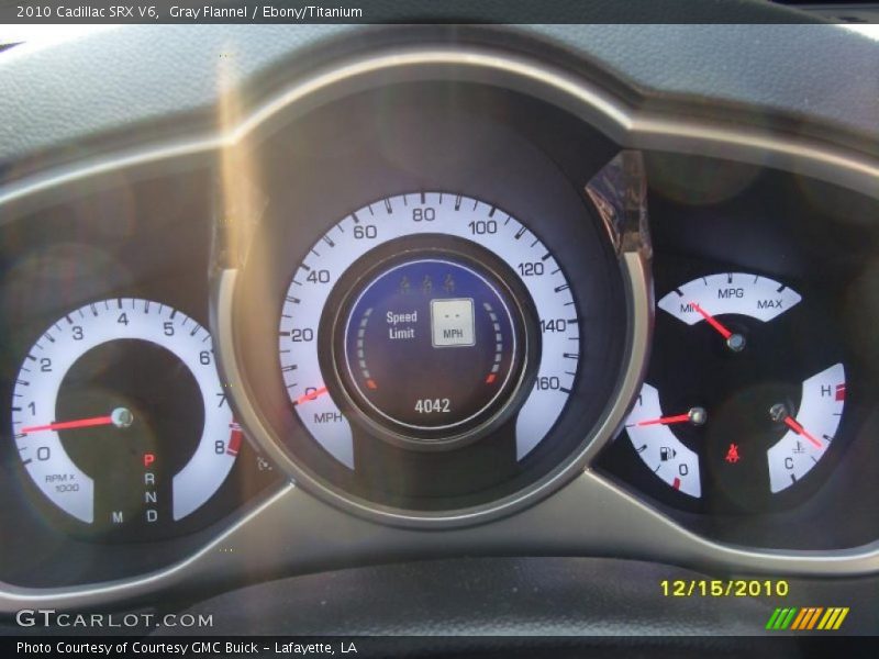 Gray Flannel / Ebony/Titanium 2010 Cadillac SRX V6