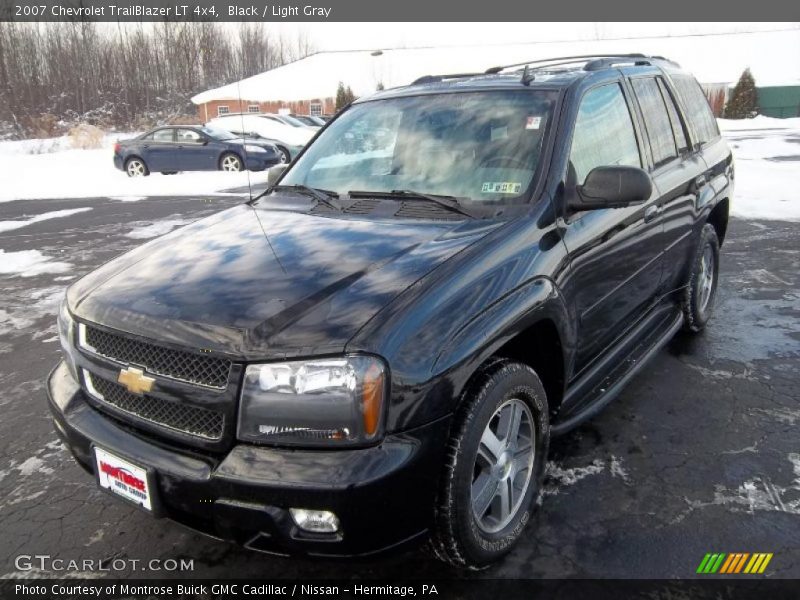 Black / Light Gray 2007 Chevrolet TrailBlazer LT 4x4