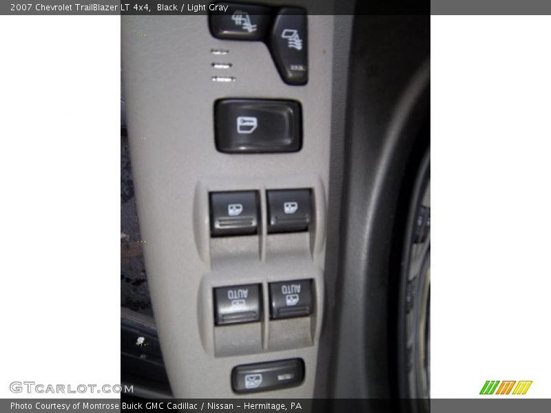 Black / Light Gray 2007 Chevrolet TrailBlazer LT 4x4