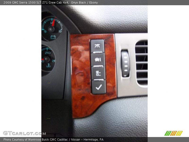 Onyx Black / Ebony 2009 GMC Sierra 1500 SLT Z71 Crew Cab 4x4