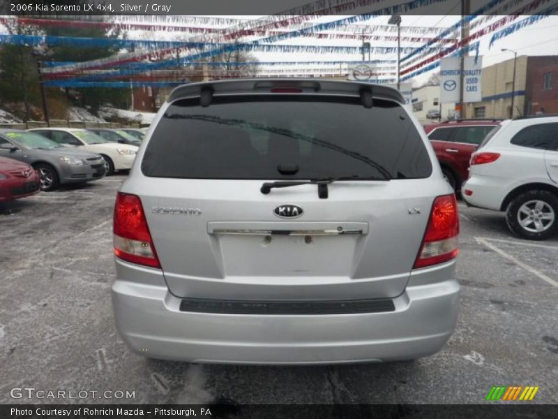 Silver / Gray 2006 Kia Sorento LX 4x4