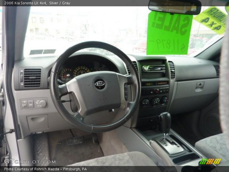 Silver / Gray 2006 Kia Sorento LX 4x4