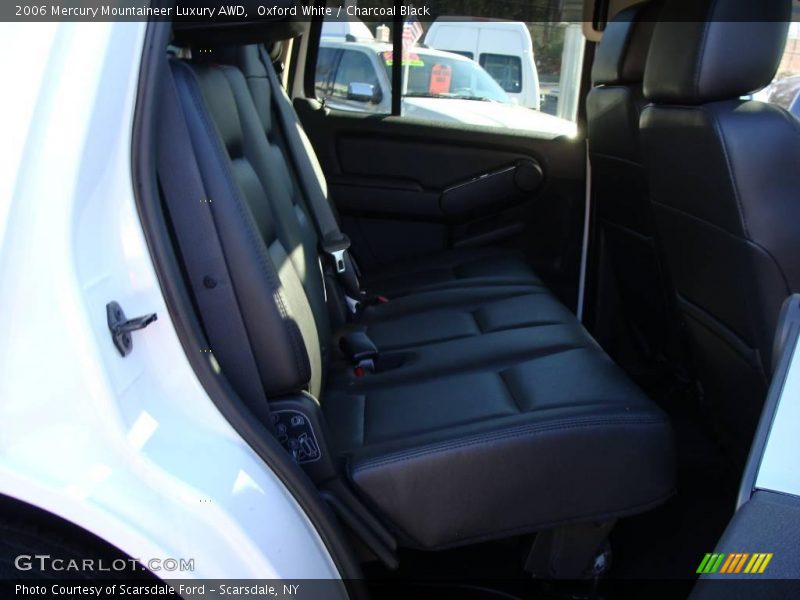 Oxford White / Charcoal Black 2006 Mercury Mountaineer Luxury AWD