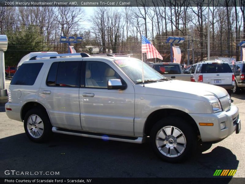 Cashmere Tri-Coat / Camel 2006 Mercury Mountaineer Premier AWD