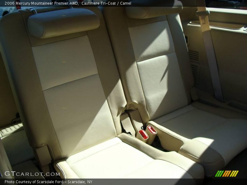 Cashmere Tri-Coat / Camel 2006 Mercury Mountaineer Premier AWD
