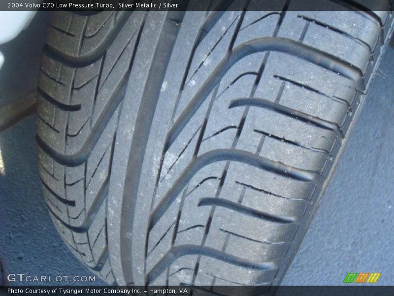 Silver Metallic / Silver 2004 Volvo C70 Low Pressure Turbo