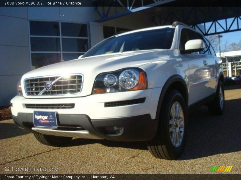 Ice White / Graphite 2008 Volvo XC90 3.2