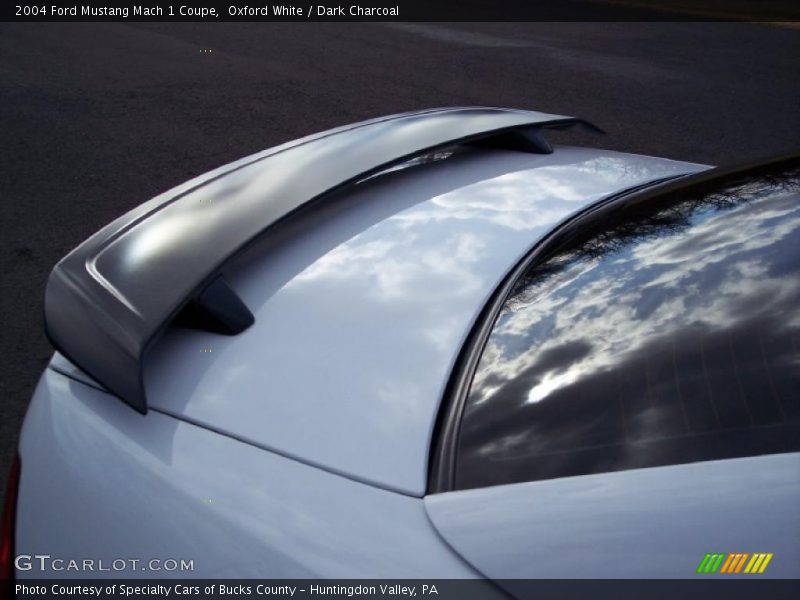 Oxford White / Dark Charcoal 2004 Ford Mustang Mach 1 Coupe