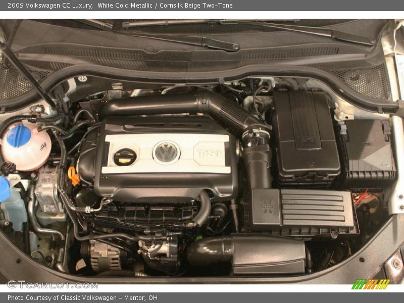  2009 CC Luxury Engine - 2.0 Liter FSI Turbocharged DOHC 16-Valve 4 Cylinder