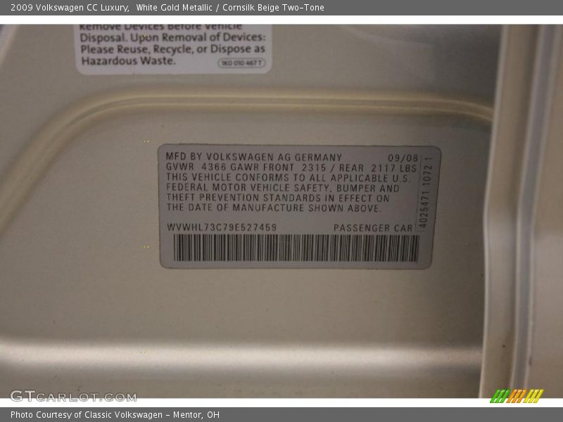 White Gold Metallic / Cornsilk Beige Two-Tone 2009 Volkswagen CC Luxury