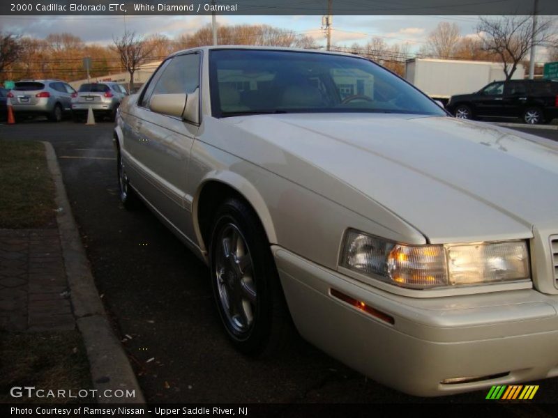 White Diamond / Oatmeal 2000 Cadillac Eldorado ETC