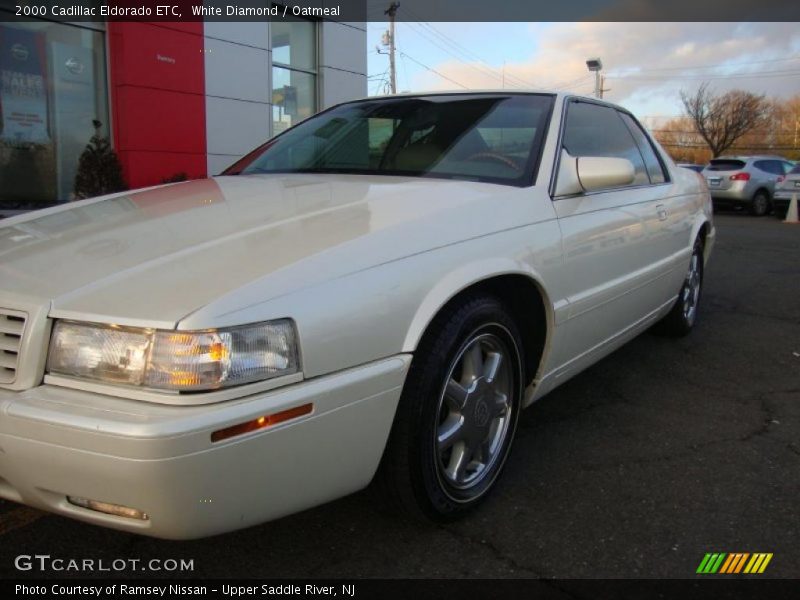 White Diamond / Oatmeal 2000 Cadillac Eldorado ETC