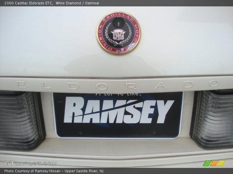 White Diamond / Oatmeal 2000 Cadillac Eldorado ETC