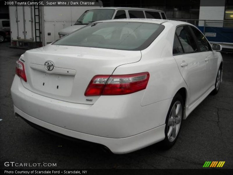 Super White / Dark Charcoal 2008 Toyota Camry SE