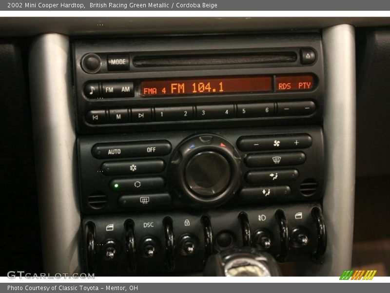 British Racing Green Metallic / Cordoba Beige 2002 Mini Cooper Hardtop