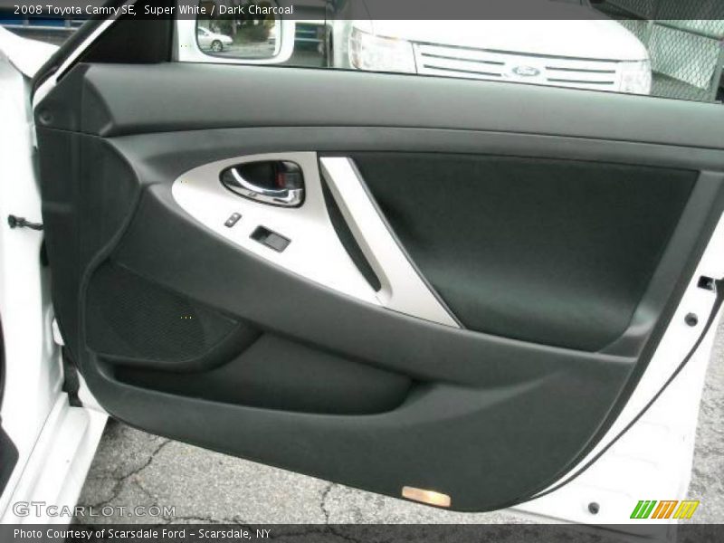 Super White / Dark Charcoal 2008 Toyota Camry SE