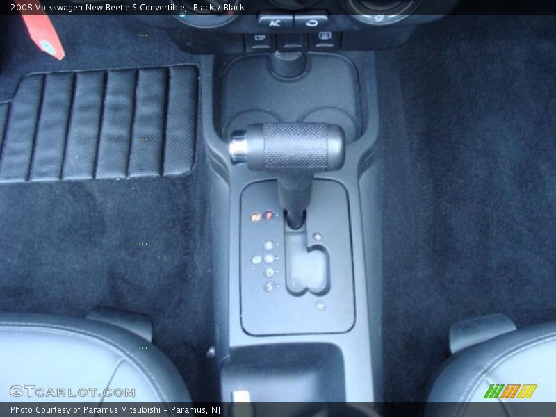  2008 New Beetle S Convertible 6 Speed Tiptronic Automatic Shifter