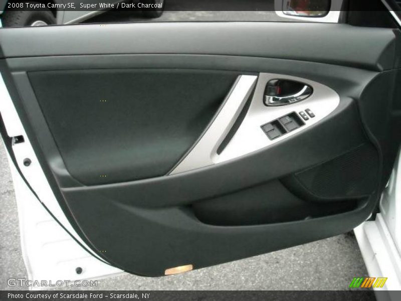 Super White / Dark Charcoal 2008 Toyota Camry SE